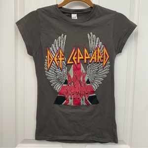 Def Leppard Gildan Softstyle Ring Spun Tee Gray Small